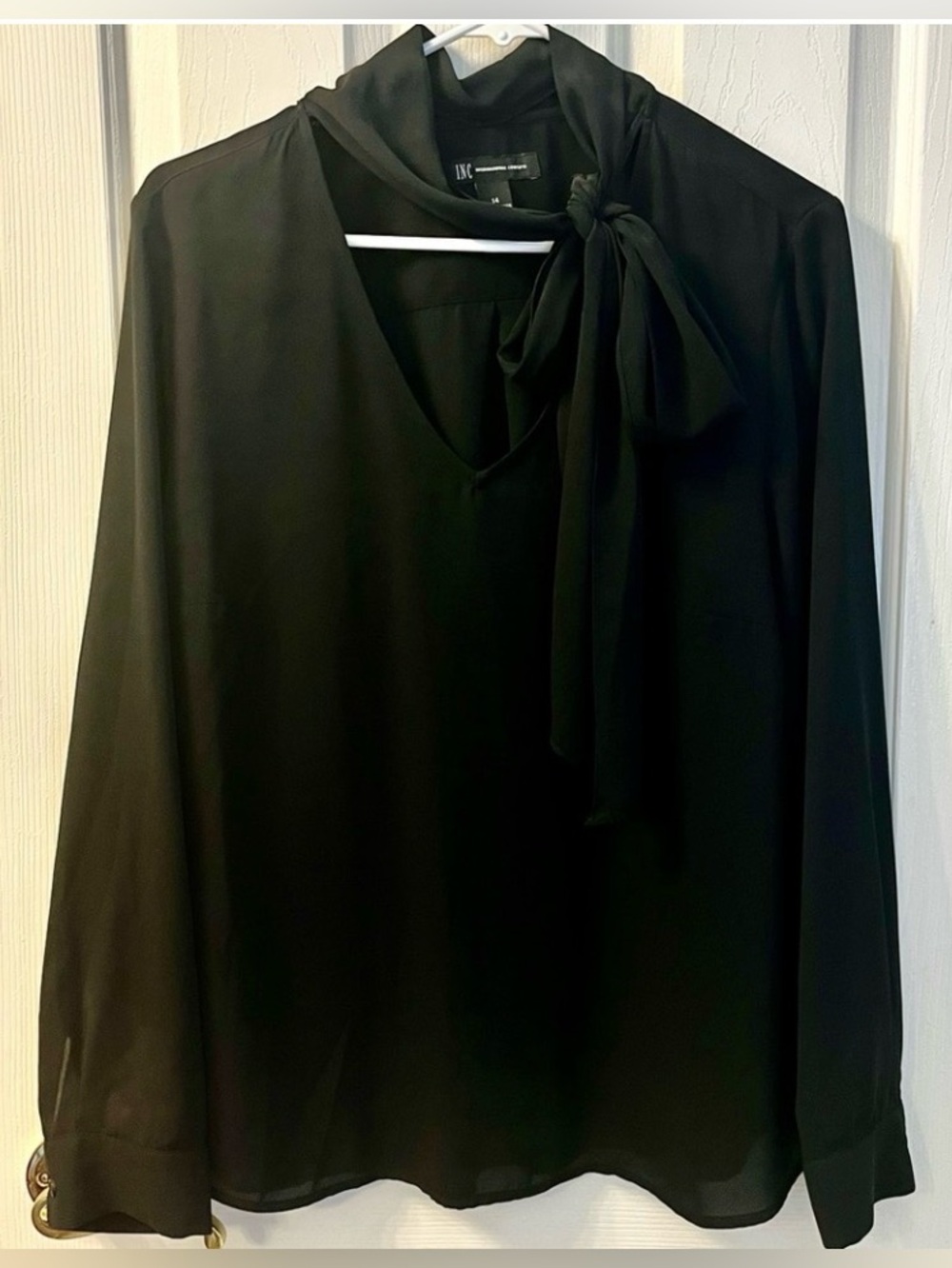 Macy’s INC International Concepts Tie neck flowy blouse, black, Sz 14